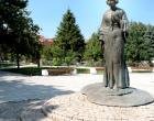 Памятник Марине Цветаевой в Тарусе — Андрей Панисько