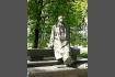 Памятник композитору Свиридову в Курске