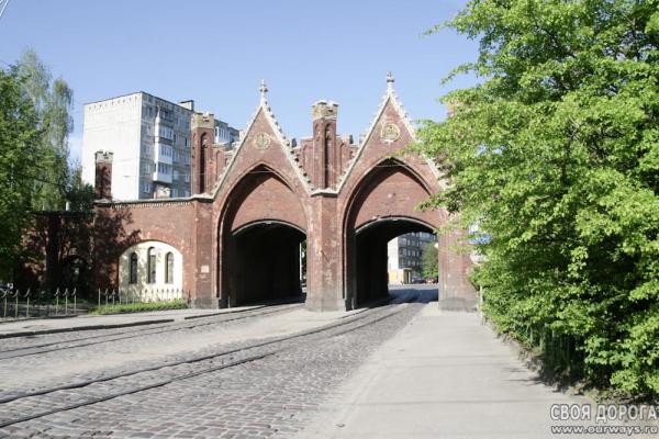 Въездные ворота старого города